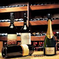 Miniatyrbilde 5 av 5: Champagne Stoppere i Rustfritt Stål, Svart Forseglingsstopper for