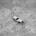 Miniatyrbillede 1 af 2: DK084A Hasp Låsbeslag Fjedrende Toggle Hasp til Sugfødere Jern Nikkelbelagt 2 stk