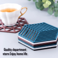 Miniatyrbilde 4 av 5: 4 stk gryteunderlag - Multi-Use Intricately Carved Insulated