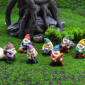 Miniatyrbillede 5 af 5: 7 stk. Nisseharpiksstatuer Have Mini Dværgstatuer til Spisning