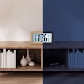 Miniatyrbild 4 av 6: Digital väckarklocka, digital väckarklocka i trä med sensor