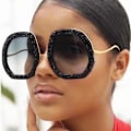 Pikkukuva 4 / 4: Rhinestone-aurinkolasit Naisten Eurooppa-amerikkalainen muoti isokehys Timanttinauhalliset lasit Personaliz Transparent transparent lens
