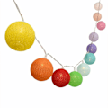 Miniatyrbilde 1 av 3: Lyslenke med 20 fargerike LED-baller - batteridrevet, perfekt for jul eller bryllup Blandede farger