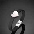 Miniatyrbild 3 av 5: Armband i Svart & Silver - Rostfritt Stål & Läder -Blankt Hjärta Svart