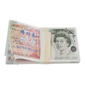 Pikkukuva 3 / 3: Leikkirahat - 50 Britannian punta (100 seteliä) Red