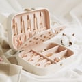 Miniatyrbillede 2 af 4: Smykkeskrin 10x16 cm - Hvid White