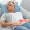 Pikkukuva 5 / 8: 4x Kiinnittyvät Vartalon Lämpölaastarit - Hotpads White