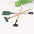Miniatyrbild 5 av 5: Miniatyrträdgårdsverktyg, Dockhus Trädgård Gräsmatta Verktyg 1:12 Dockhus Tillbehör Med Skovla Rake Spade Scenmodellgrön3st