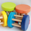Pikkukuva 3 / 4: 4 kpl Mini Jingle Bell Rattle Ball Roll Montessori Rullaava Rummut Leikki Vauvalle Rattle Puinen Rullaava Rattle Vauva Imeväinen Leikki