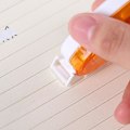 Miniatyrbilde 3 av 5: 8m X 8mm Limstiftbåndrull, Limstiftbåndpenn Løperprikker Dobbeltsidig Limdispenser For Kortlaging, Journal Og Scrapbooking (2stk, Farge Tilfeldig)