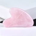 Miniatyrbilde 4 av 5: Gua Sha - Ansikts Gua Sha-stein - Rosakvarts Gua Sha - Hjerteformet Stein Ansiktsbehandling - Anti-rynke Ansiktsmassasjeverktøy - Guasha for Ansiktsmassasje