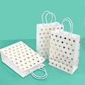 Miniatyrbilde 5 av 5: 15 Stykker Kraftpose, 21 X 15 X 8 Cm Kraftpapir Gaveposer, Hvit Gavepose, Varmestempling Kraftpapirgaver Med Runde Gullprikker, Blankt Papir Gavepose F