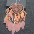 Miniatyrbillede 5 af 5: Drømmekatcher, Boho Stil LED Lys Håndlavet Til Soveværelse Bil Dekoration, Romantisk Væghængt Drømmekatcher (Lys Rosa, Lys)