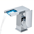 Miniatyrbillede 1 af 4: Vask Vandfald Lysende Kold og Varmt Vand Hane Grøntsags Sprinkler Hane (Elektroplettering kort sektion inkluderer ikke varme og kolde rør)