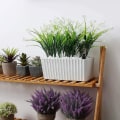 Miniatyrbild 2 av 5: Självbevattnande Vit Plast Rektangulär Blomlåda Set Om 2, Kruka Med Vattenreserv Och Vattennivåindikator Kruka Med Bevattningssystem För Enkelt