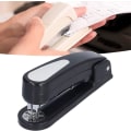Miniatyrbilde 2 av 5: Heftemaskin Justerbar 360 Graders Rotasjon Heftemaskin 8 Bindingsposisjoner Heftemaskin For Kontorrekvisita Heftemaskin Og Ballpress
