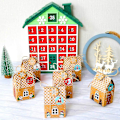 Pikkukuva 2 / 4: 48 Joulukotilahjapakettia Kraft-paperista, evästeiden ja karkkien pusseja, lumihiutale-tarroja, 1-24 adventtikalenteri