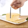 Miniatyrbilde 4 av 5: 2 Stykker - Osteskivemaskin/Kutter Med Ekstra Tråder - Enkel Og Rask Skjæring Av Hard Eller Halvhard Blokkost - Rustfritt Stål Kjøkkenverktøy - Langvarig