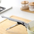 Miniatyrbillede 4 af 5: Grillristløfter Griber Kraftig Pandegriber Airfryer Pander Griber Varm Plade Skålhenter Til Mikrobølgeovn Grilltilbehør Køkkenredskaber (1 stk)