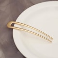 Miniatyrbilde 2 av 5: Enkle Metall U-formede Hårnåler Hårpinne Gaffel Franske Hårnåler 2-tannet Oppsatt Frisyre Chignon Nåler For Kvinner Jenter Hårknuter Hårtilbehør (6 stk, gull X3+sølv X3)