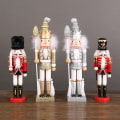 Miniatyrbilde 1 av 4: 4*Håndmalt 30CM Nøtteknekker Dukke Soldat Konge Tre Nøtteknekker Mann Jul Liten Pynt