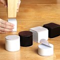 Miniatyrbillede 3 af 5: 4 stk. Hjemmepleje Bordhøjdeforhøjer Fodpuder Slidstærke Møbelgulvbeskyttelsespuder Kaffebord Sofa Seng Anti-slip Benpuder Hvid Kvadrat White Square