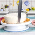Pikkukuva 5 / 5: Pyörivä Kakkujalusta - Liukumaton, Kevyt Pyörivä Kakkuteline Koristeluun, Kuorrutukseen, Leivonnaisiin, Evästeisiin, Kupkakkeihin, Syntymäpäiväkakkuun