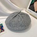 Pikkukuva 4 / 5: Beretti Naisille, Ranskalaistyylinen Pipo Talvi Muoti Lämmin Villavuori Neulotuppi Retro Pehmeä Puhdas Väri WildGrey Grey