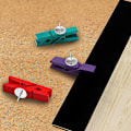 Miniatyrbilde 4 av 5: Push-pinner med tre-klips 50 stk Push-pinner Tommelknapper Tre-klips med push-pinner Fargerike for korktavler Kunstverk Notater Bilder Håndverk
