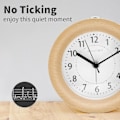 Miniatyrbild 3 av 5: Analog väckarklocka utan tickande, träväckarklocka med snooze, retro bordsklocka Wi_ryy