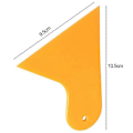 Pikkukuva 4 / 5: Muovinen keltainen auton ikkunatarra kalvon kaavin lasta puhdistustyökalu 10,5x9,5cm