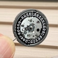 Miniatyrbild 3 av 5: Japansk Mekanisk Urverk Nh34 Gmt 24 Timmar Analogt Självuppdragande Mekanism Vit Datum 3.8 Ersättning
