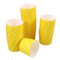 Miniatyrbillede 1 af 2: 50 stk. Varmebestandige PE-belagte cupcake-wrappers, farvede runde tykke muffin-papirkopper (tilfældig farve)