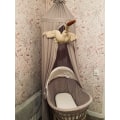 Pikkukuva 10 / 10: Seinälle ripustettava Swan Pehmo baby brown 65*40cm