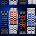 Miniatyrbillede 3 af 10: Version LED Lava Armbåndsur Par Version Chain Watch silver+blue 12.5*25*210mm