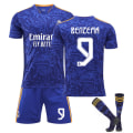 Miniatyrbild 1 av 6: Barn / vuxen 21 22 World Cup Real Madrid fotbollströja på set Benzema-9 m#