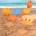 Miniatyrbild 9 av 9: Utomhusleksaker strandfat tecknade djur 1pc