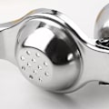 Miniatyrbillede 8 af 9: Rustfrit stål Frugt Citrus Press Køkkenværktøj tilbehør 1pc