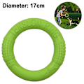 Miniatyrbild 1 av 5: Hundfrisbee, frisbee hundleksaksring som flyter i vatten utomhus