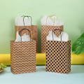 Miniatyrbillede 3 af 8: 24 stk. gaveæsker med 24 servietter, gaveposer med håndtag, brune gaveposer i kraftpapir til fødselsdag, bryllup, babyshower, fest Brown 24 Pack with Tissues 1 count (Pack of 24)