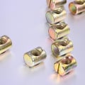 Miniatyrbillede 3 af 5: Farvegalvaniseret to-i-én møbelforbindelse vandret hulmøtrik et-ords rillehammer moder cylindrisk hammer moder positiv hulmøtrik 40 stk