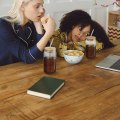 Miniatyrbillede 3 af 4: Dåseformet glas mælkekaffekop cola dåse kop transparent holdbar, 2 stk