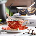 Miniatyrbild 8 av 8: YBK Tech Euro Style Benporslinskopp & Fatbricka Set, Keramisk Te- & Kaffeekopp för Hem, Kök, Bröllop (Retro Blommönster - Röd) Retro Flower Pattern Red