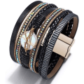 Miniatyrbilde 2 av 4: Leopard Armbånd for Kvinner, Boho Lær Wrap Multi-Layer Perle Krystall Armbånd Smykker B14Round Pearl(Black) A7Feather