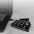 Miniatyrbillede 2 af 5: 12 taster 2 knapper lille gaming tastatur diy programmerbar tastatur med USB-kabel