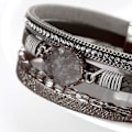 Pikkukuva 4 / 5: Leopardirannekoru naisille, Boho nahkainen kääre monitasoinen helmi kristallirannekoru koru B20Grey Stone(Short) A7Feather