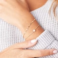 Pikkukuva 2 / 6: Rannekoru naisille 14K kullattu siro ketju Yksinkertainen koru Söpö tytöille 2 Layer 1 Pearl + Lace Chain 2 Layer Satellite Chain