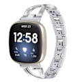 Pikkukuva 2 / 3: Fitbit Versa 3/Sense hopeakoristeinen rannekoru