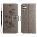 Pikkukuva 1 / 5: Perhoskuvioinen nahkakotelo Samsung Galaxy A35 - Harmaa