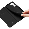 Pikkukuva 5 / 7: Dux Ducis Skin Pro Nahkakotelo Samsung Galaxy S22 Musta
